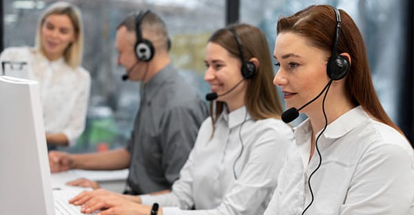 Call Center Solutions (1)